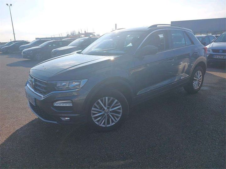 VOLKSWAGEN T-ROC 2018 wvgzzza1zkv050310