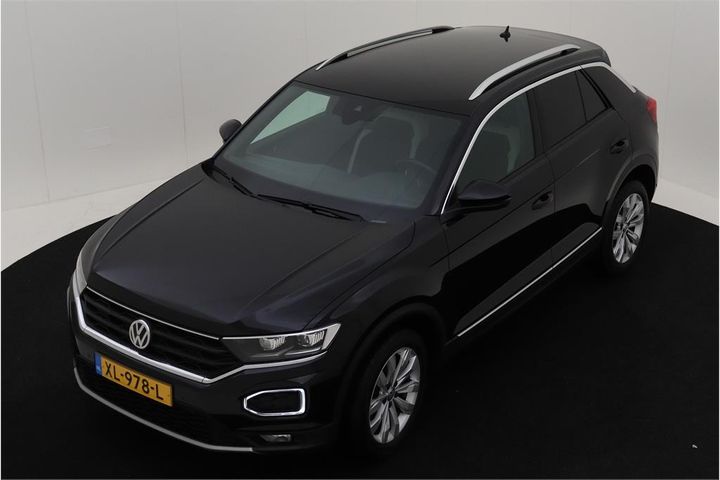 VOLKSWAGEN T-ROC 2019 wvgzzza1zkv060464