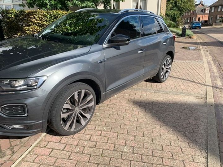 VOLKSWAGEN T-ROC 2019 wvgzzza1zkv064547