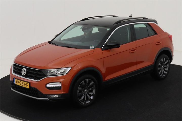 VOLKSWAGEN T-ROC 2019 wvgzzza1zkv075483