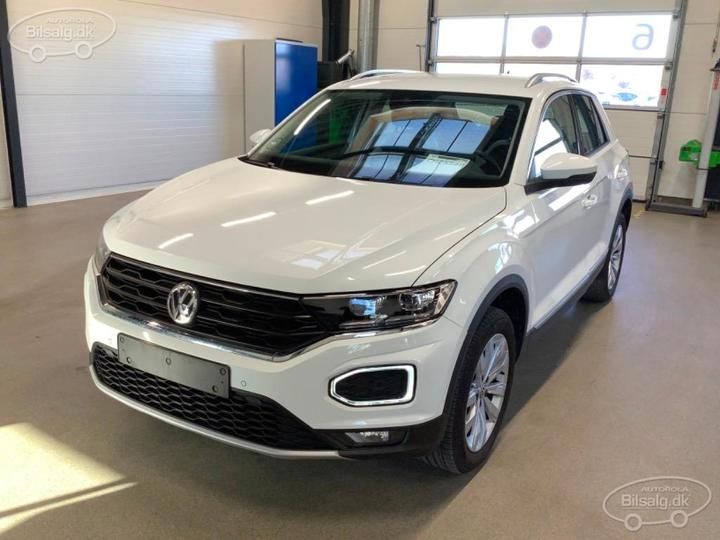 VOLKSWAGEN T-ROC SUV 2019 wvgzzza1zkv080509