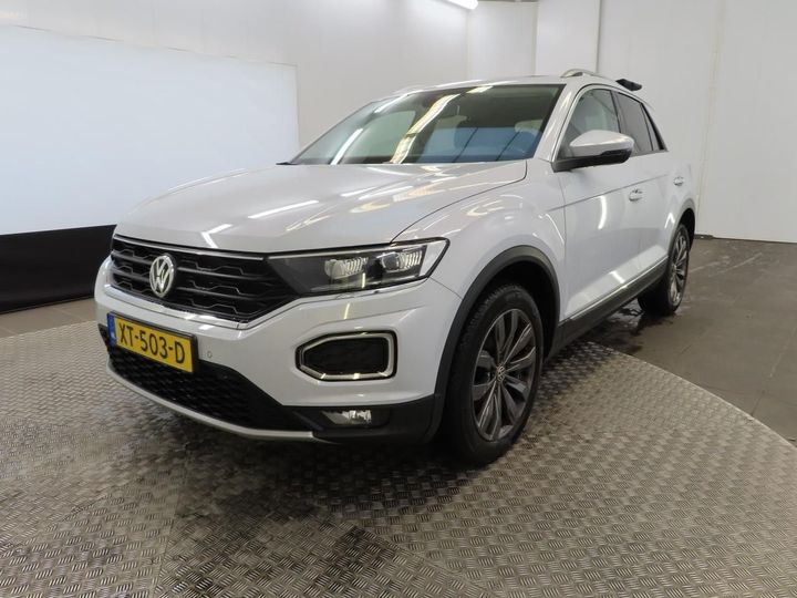 VOLKSWAGEN T-ROC 2019 wvgzzza1zkv082611