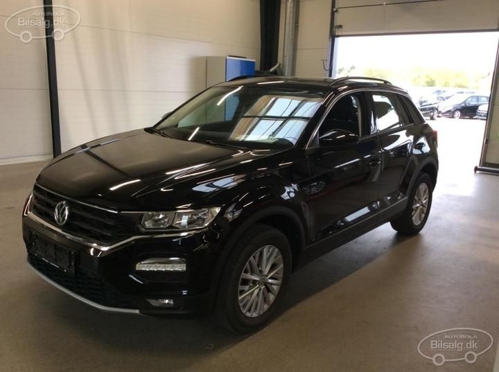 VOLKSWAGEN T-ROC SUV 2019 wvgzzza1zkv088225