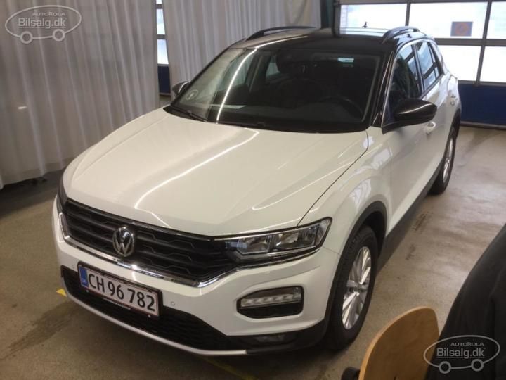 VOLKSWAGEN T-ROC SUV 2019 wvgzzza1zkv097113