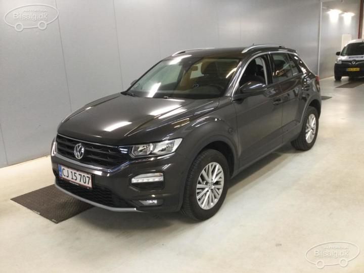 VOLKSWAGEN T-ROC SUV 2019 wvgzzza1zkv098927