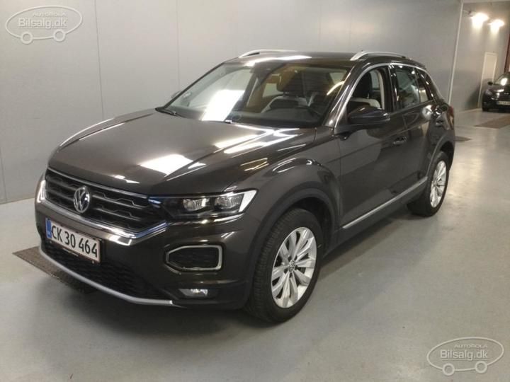 VOLKSWAGEN T-ROC SUV 2019 wvgzzza1zkv100277