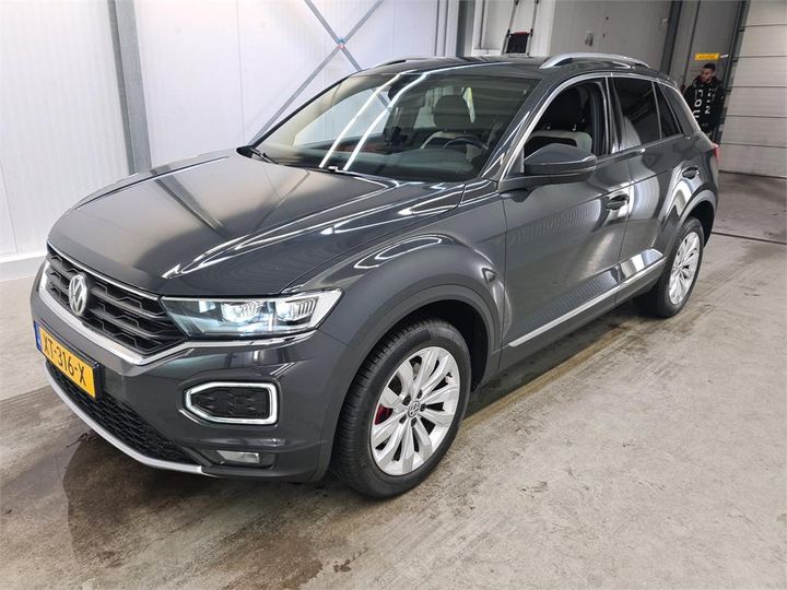 VOLKSWAGEN T-ROC 2019 wvgzzza1zkv100748