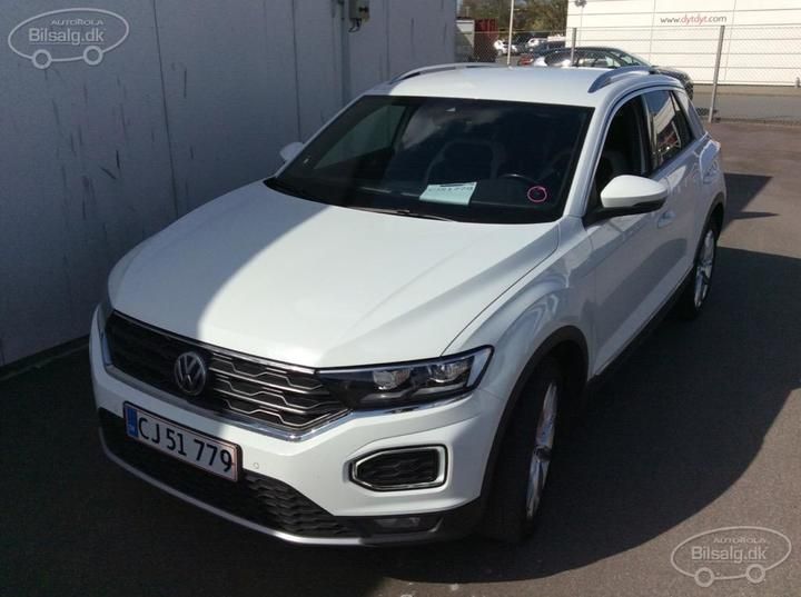 VOLKSWAGEN T-ROC SUV 2019 wvgzzza1zkv118587