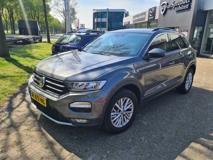 VOLKSWAGEN T-ROC 2019 wvgzzza1zkv132634