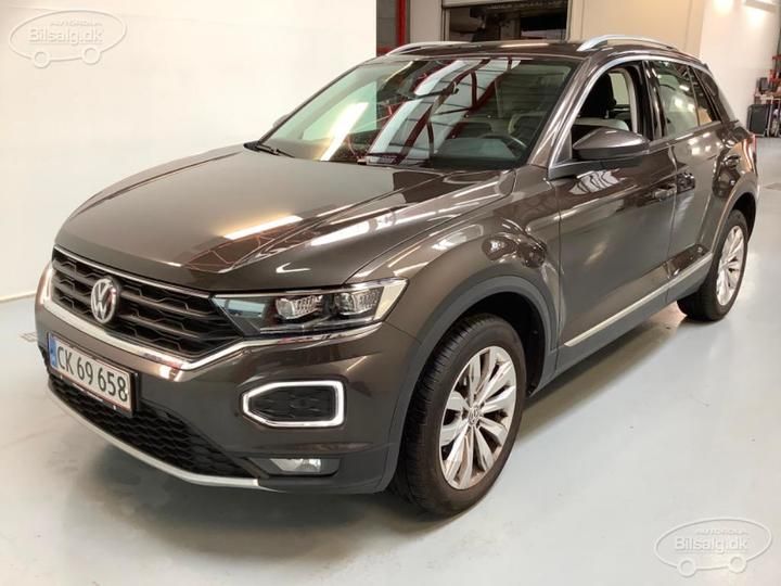 VOLKSWAGEN T-ROC SUV 2019 wvgzzza1zkv157284