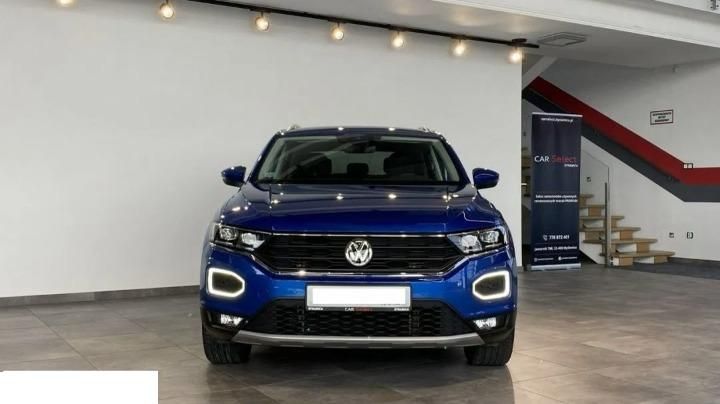 VOLKSWAGEN T-ROC SUV 2019 wvgzzza1zkv160068