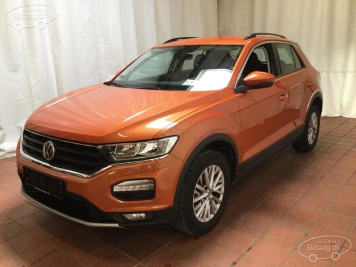 VOLKSWAGEN T-ROC SUV 2019 wvgzzza1zkv175747