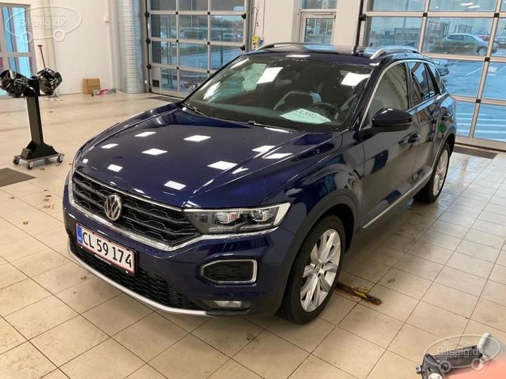 VOLKSWAGEN T-ROC SUV 2019 wvgzzza1zkv510359