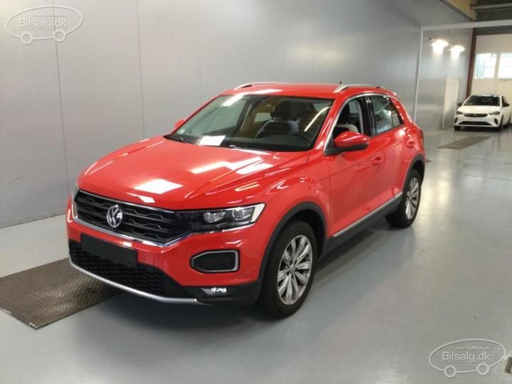 VOLKSWAGEN T-ROC SUV 2019 wvgzzza1zkv510488