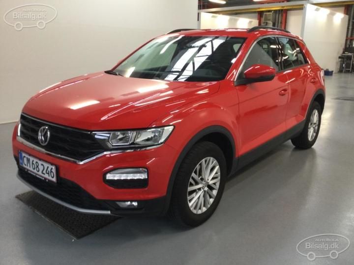 VOLKSWAGEN T-ROC SUV 2019 wvgzzza1zkv512841