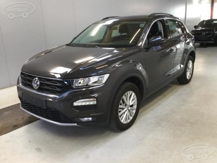 VOLKSWAGEN T-ROC SUV 2019 wvgzzza1zlv003179