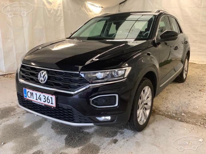 VOLKSWAGEN T-ROC SUV 2019 wvgzzza1zlv009120