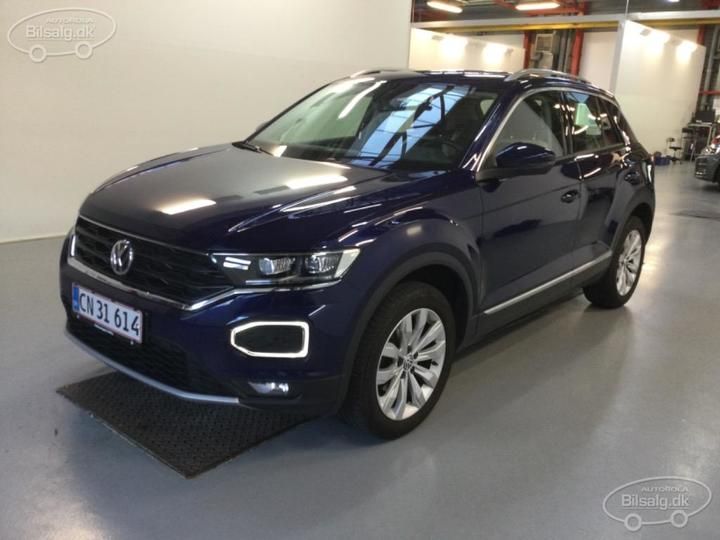 VOLKSWAGEN T-ROC SUV 2019 wvgzzza1zlv018379