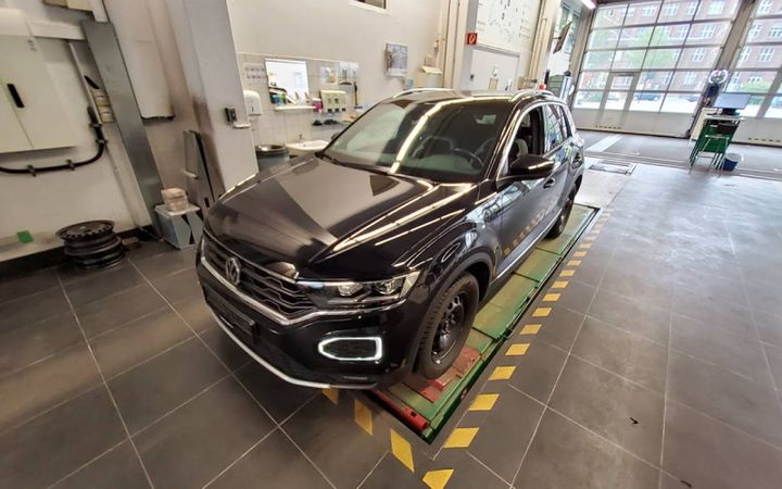 VW T-ROC (A11)(09.2017-&GT2021) 2019 wvgzzza1zlv020496