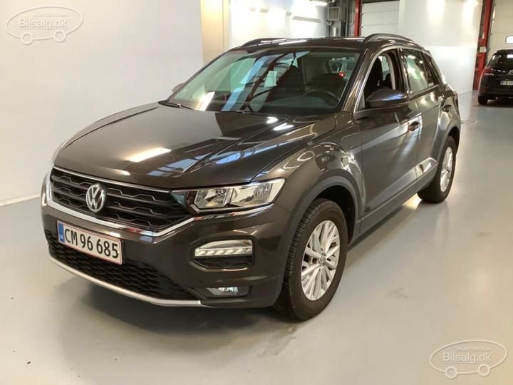 VOLKSWAGEN T-ROC SUV 2019 wvgzzza1zlv037096