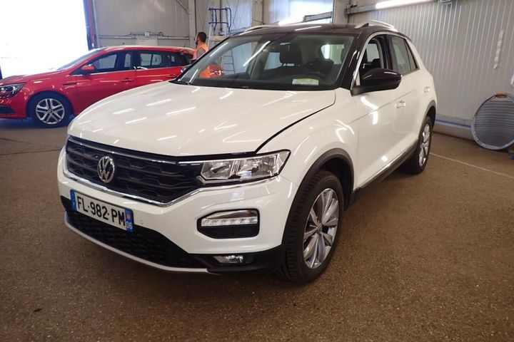 VOLKSWAGEN T-ROC 2019 wvgzzza1zlv046579