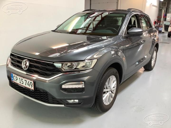 VOLKSWAGEN T-ROC SUV 2019 wvgzzza1zlv056758