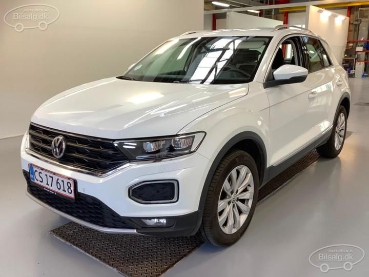 VOLKSWAGEN T-ROC SUV 2020 wvgzzza1zlv113471