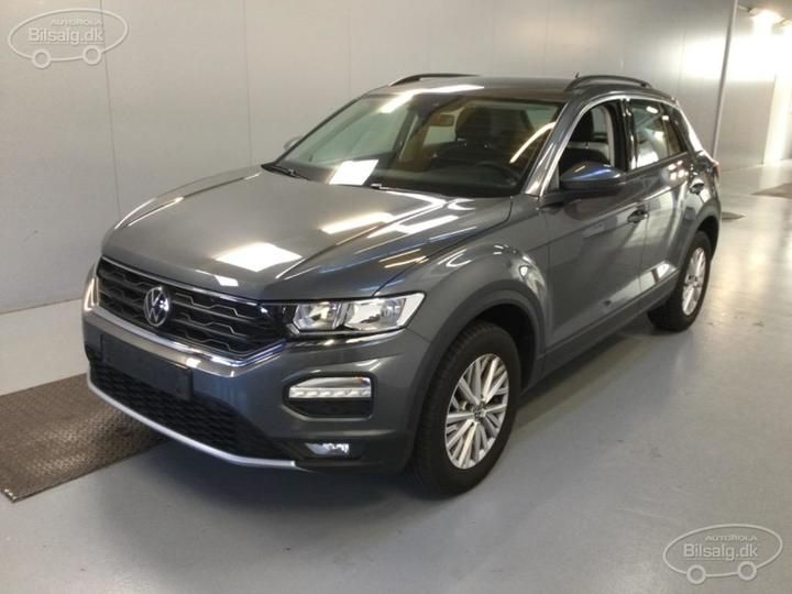 VOLKSWAGEN T-ROC SUV 2020 wvgzzza1zmv047171