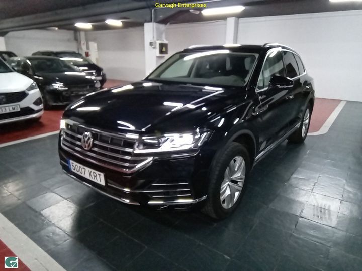 VOLKSWAGEN TOUAREG 2018 wvgzzzcrzjd008311