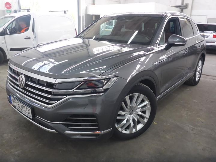 VOLKSWAGEN TOUAREG 2018 wvgzzzcrzkd004565