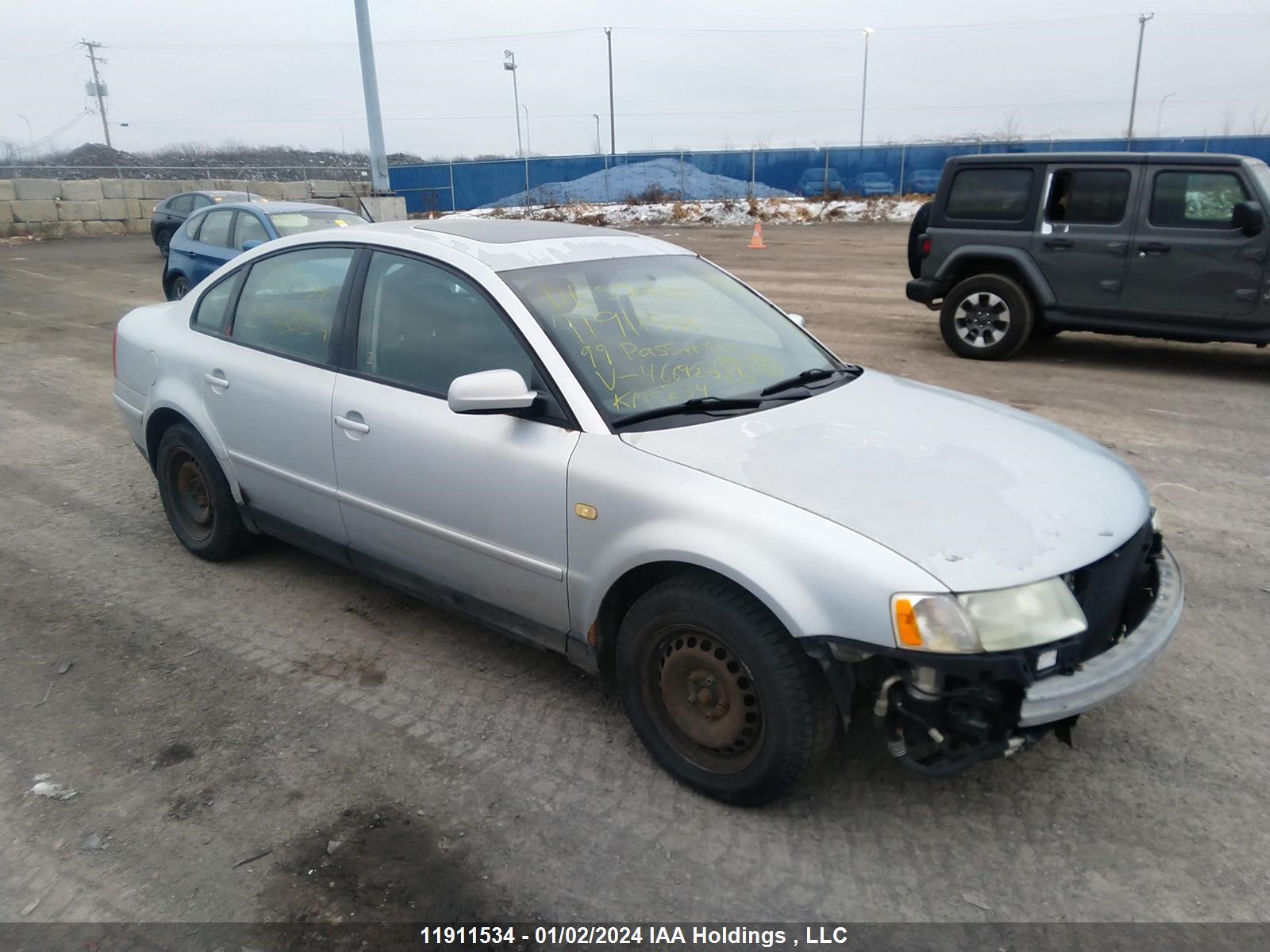 VOLKSWAGEN PASSAT 1999 wvwad63b4xe466925