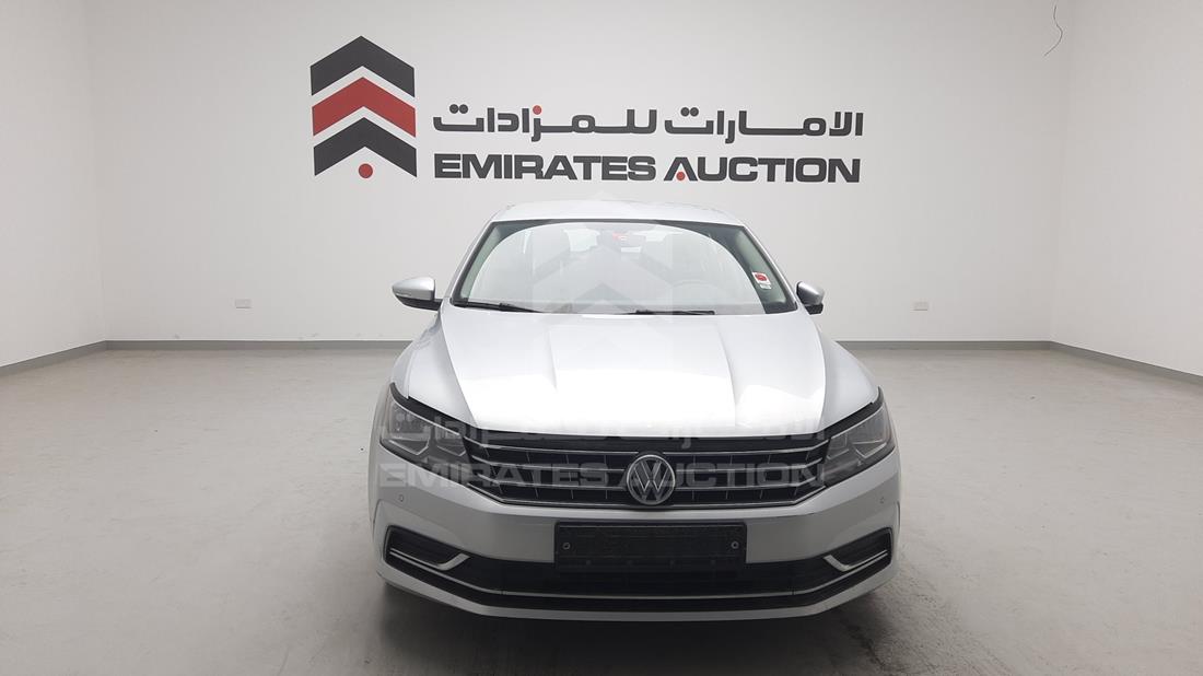 VOLKSWAGEN PASSAT 2018 wvwar7a36jc021365