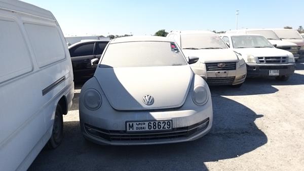 VOLKSWAGEN BEETLE 2015 wvwbf6at8fm600284