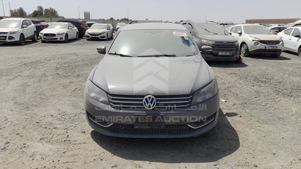 VOLKSWAGEN PASSAT 2015 wvwbr7a32fc056920