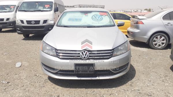 VOLKSWAGEN PASSAT 2015 wvwbr7a34fc000395