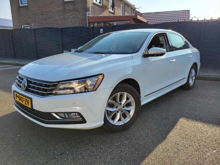 VOLKSWAGEN PASSAT 2017 wvwbr7a34hc056047