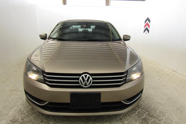 VOLKSWAGEN PASSAT 2016 wvwbr7a38gc000482