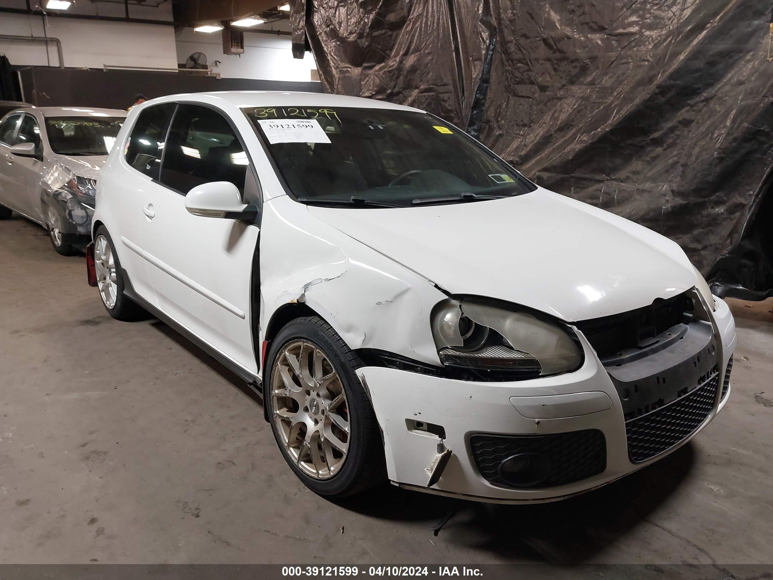 VOLKSWAGEN GTI 2008 wvwev71k18w102433