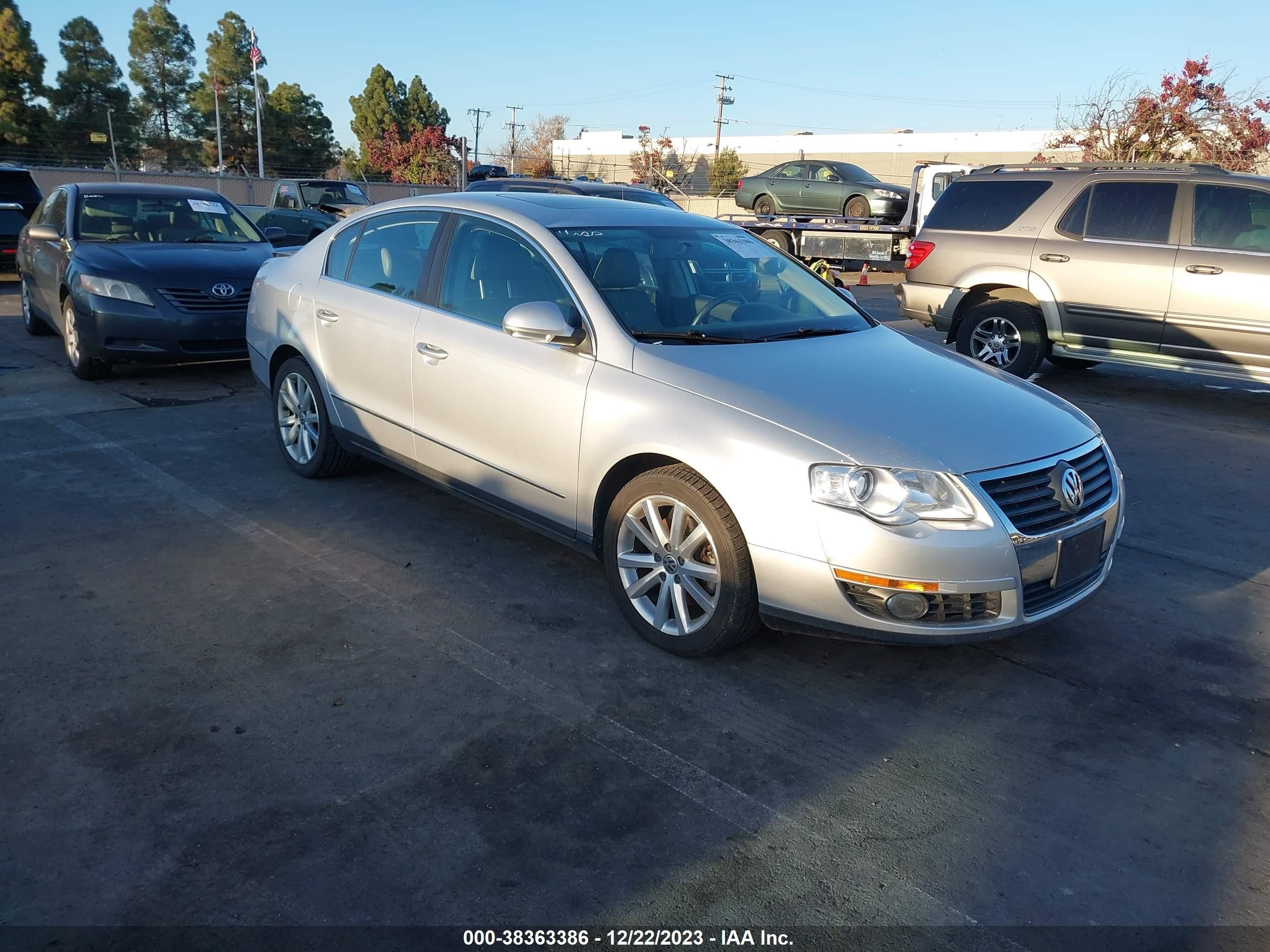 VOLKSWAGEN PASSAT 2010 wvwjm7an2ae165998