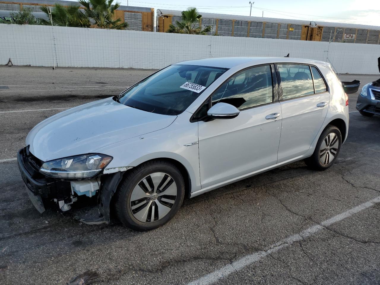 VOLKSWAGEN GOLF 2018 wvwkr7au5jw908256