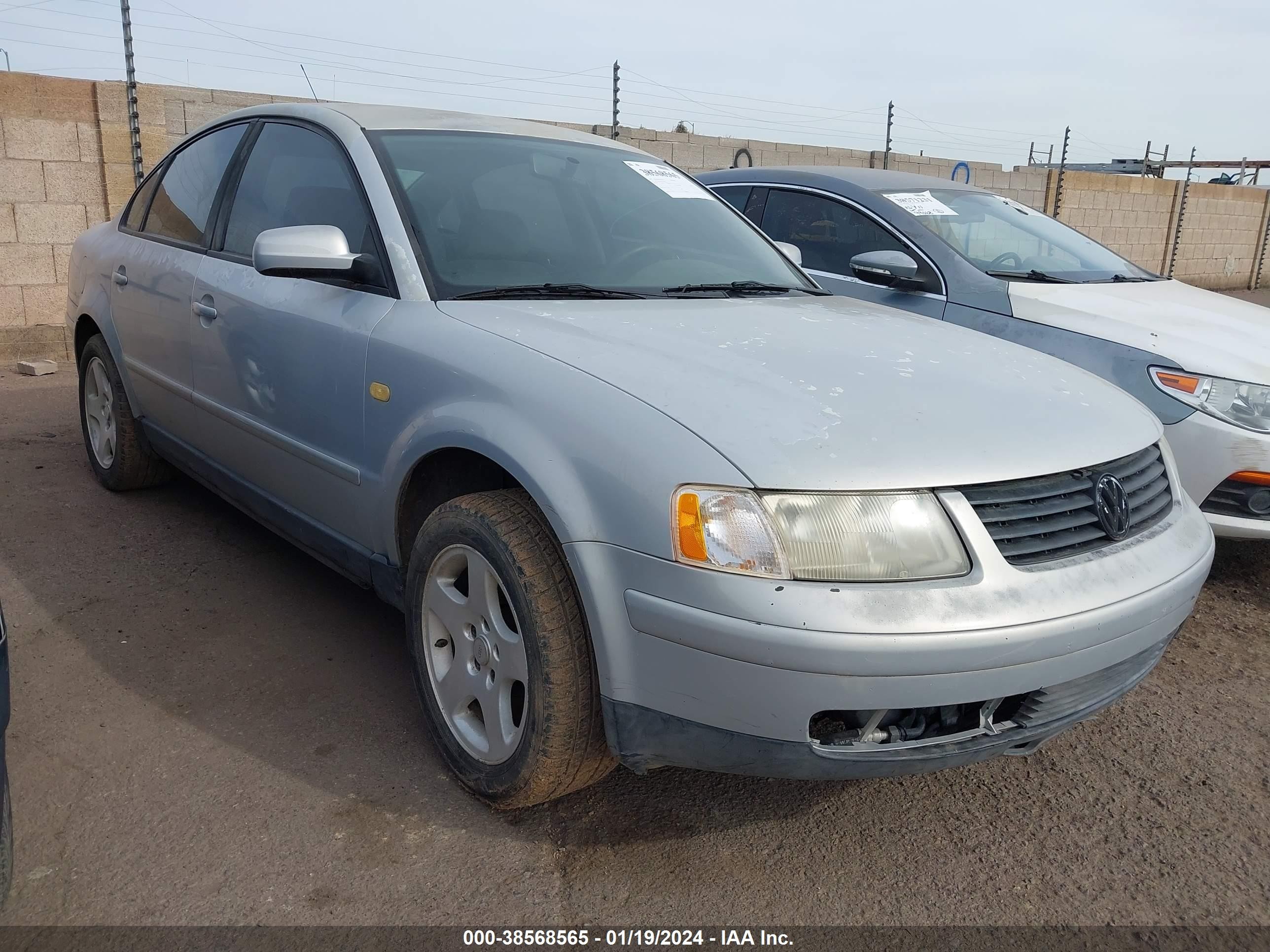 VOLKSWAGEN PASSAT 1999 wvwma63b3xe289242