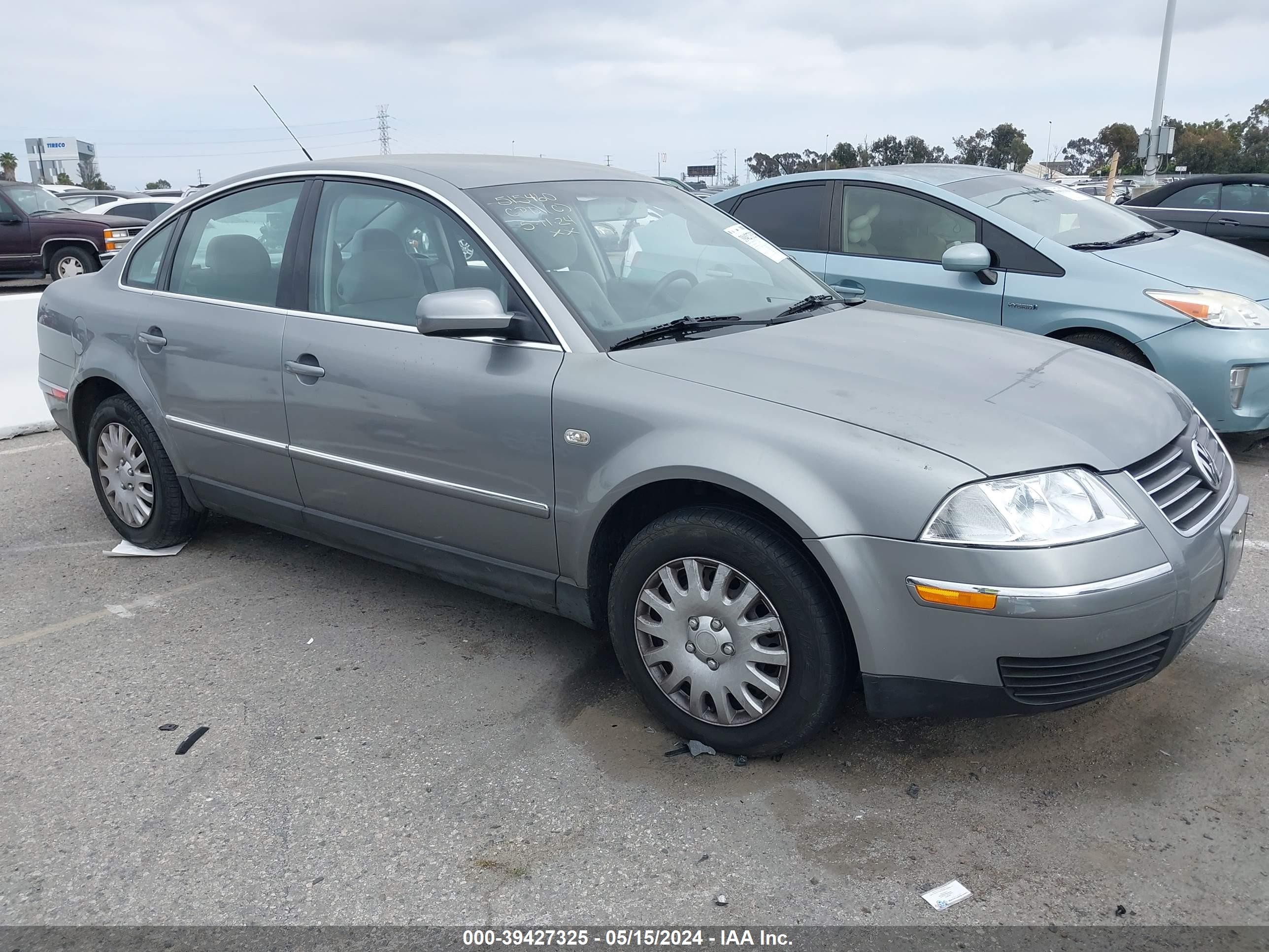 VOLKSWAGEN PASSAT 2003 wvwmd63b03p118017