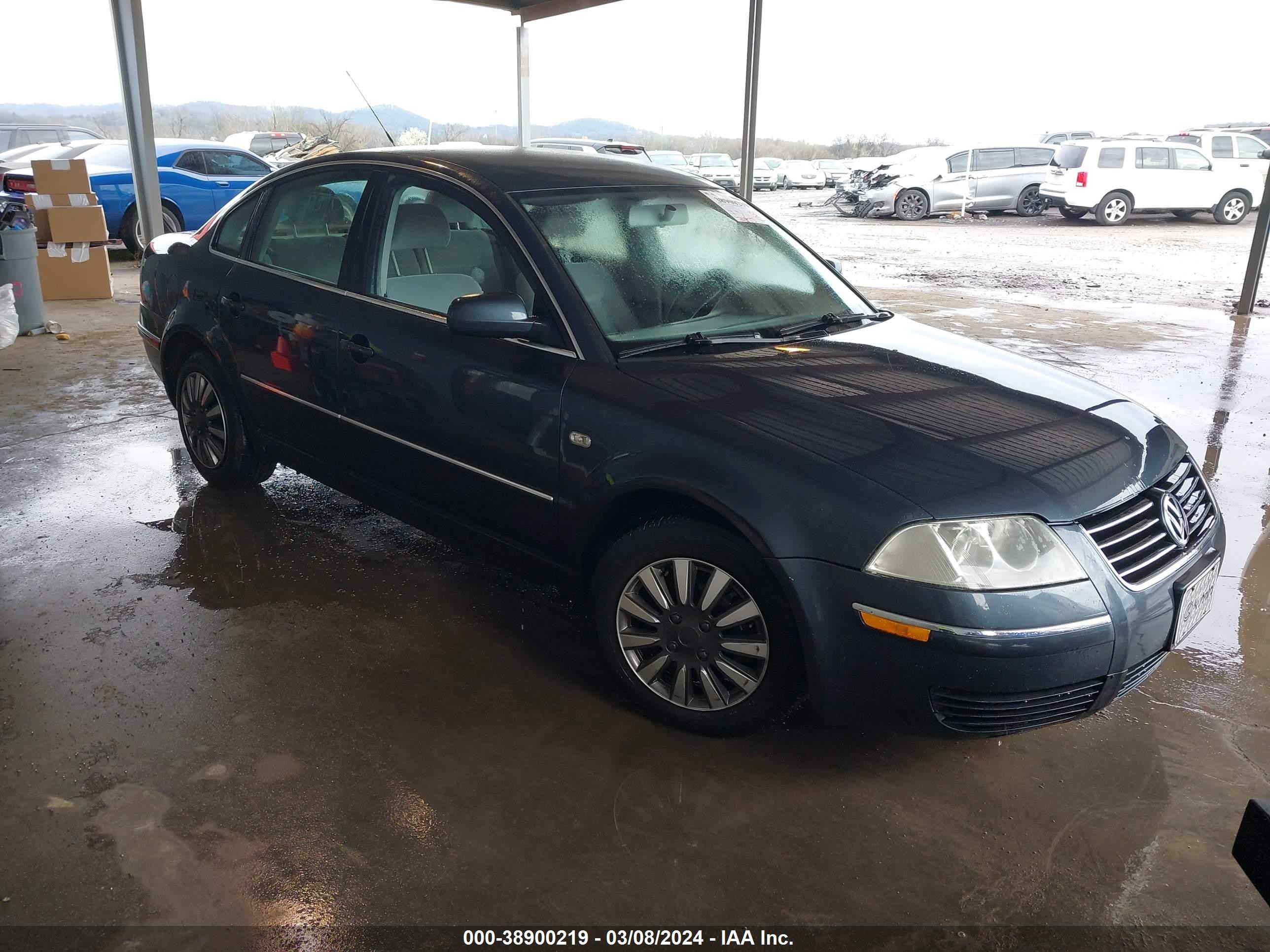 VOLKSWAGEN PASSAT 2004 wvwmd63b44e088288