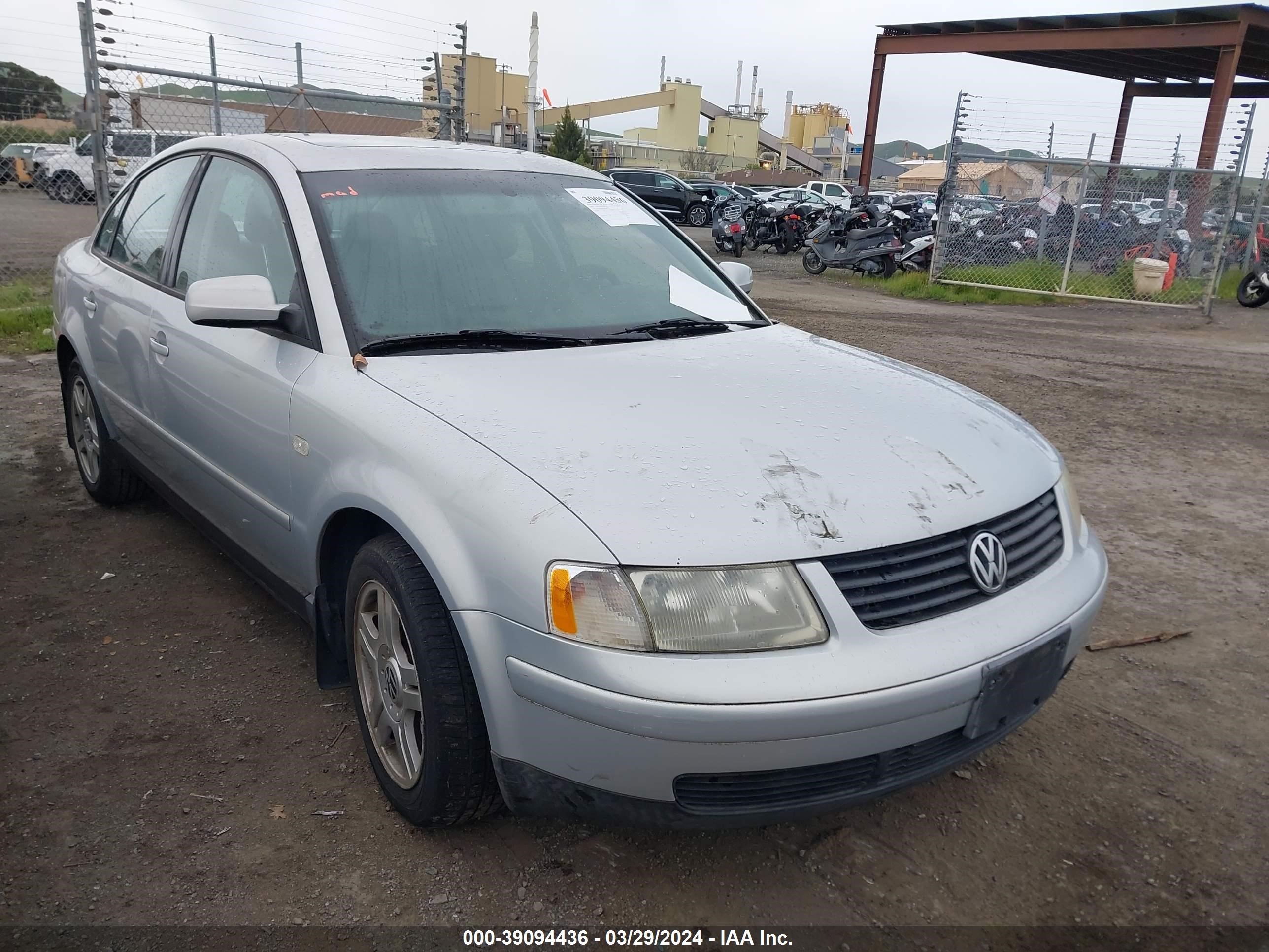 VOLKSWAGEN PASSAT 2000 wvwpd23b1yp431073