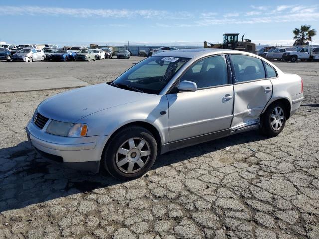 VOLKSWAGEN PASSAT 1999 wvwpd63b0xe499902