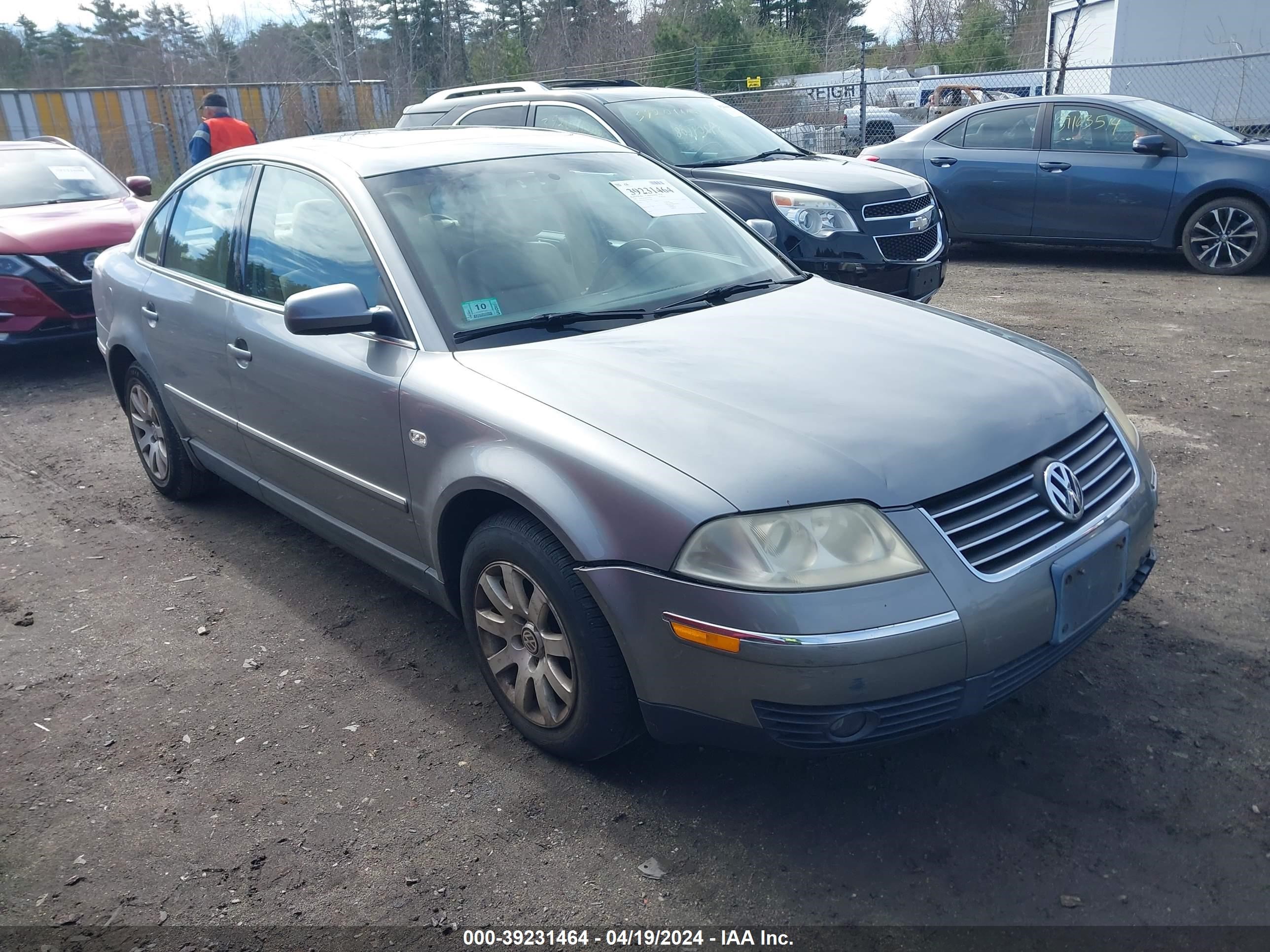 VOLKSWAGEN PASSAT 2001 wvwpd63b71p138503