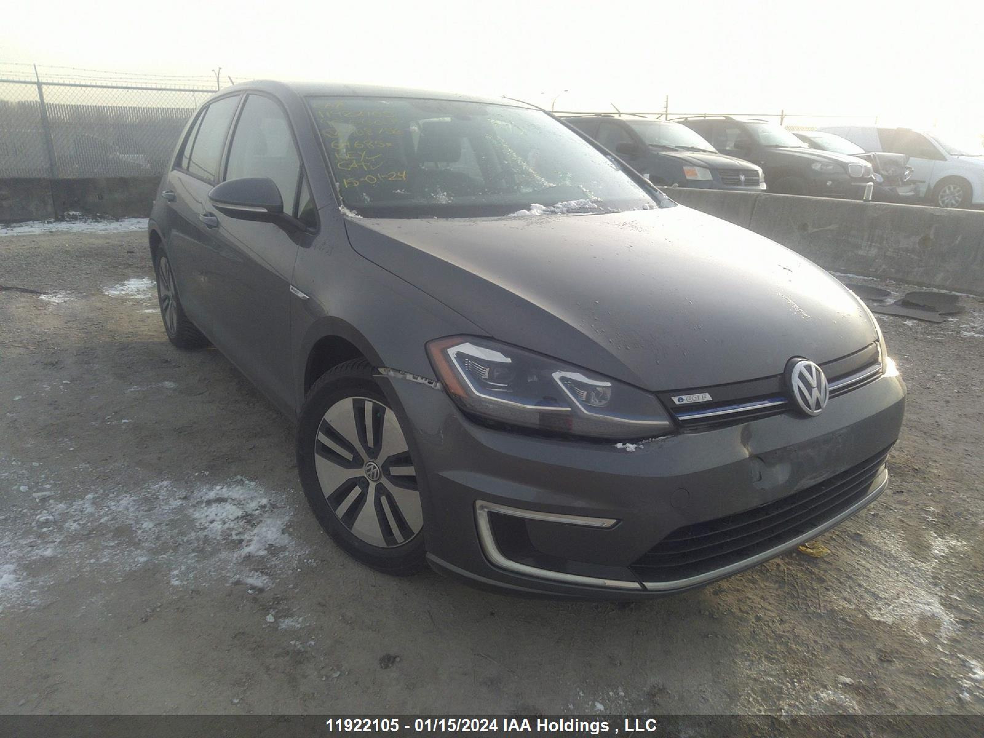 VOLKSWAGEN GOLF 2018 wvwpr7au6jw908756