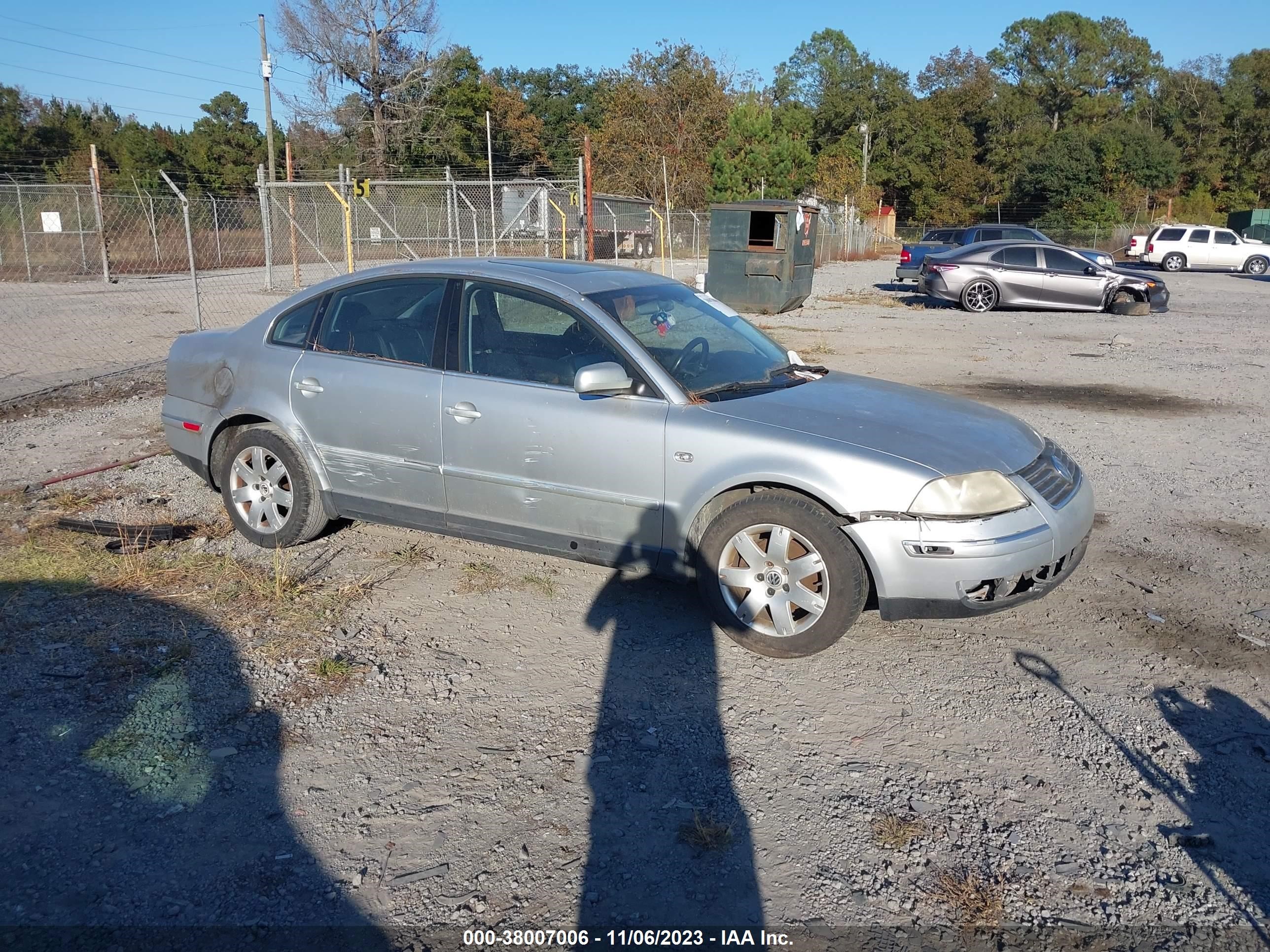 VOLKSWAGEN PASSAT 2002 wvwrh63b92p292659