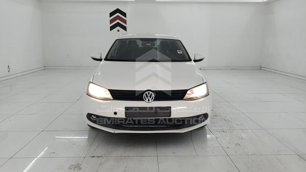 VOLKSWAGEN JETTA 2014 wvwrv1aj2em241712