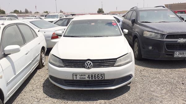 VOLKSWAGEN JETTA 2014 wvwrv1aj7em228115